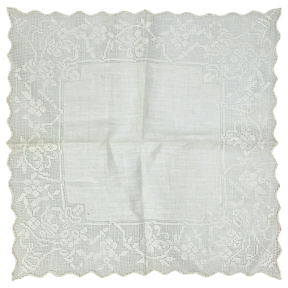 Vintage Lace Handkerchief Lot of 2 Wedding Floral Scalloped Border Knots READ - Picture 2 of 12